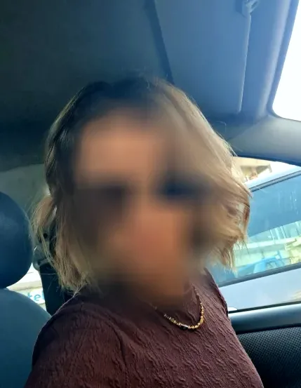 Elisa, 33