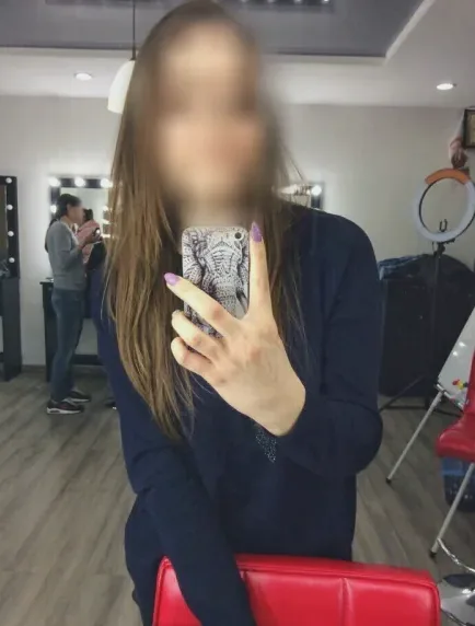 Leonie, 29