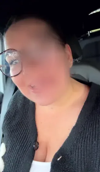 Marie, 27