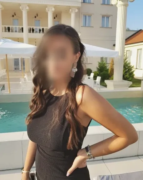 Paula, 29